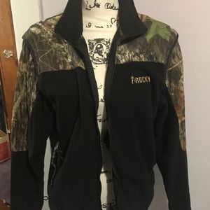 Rocky Fleece with Real Tree print